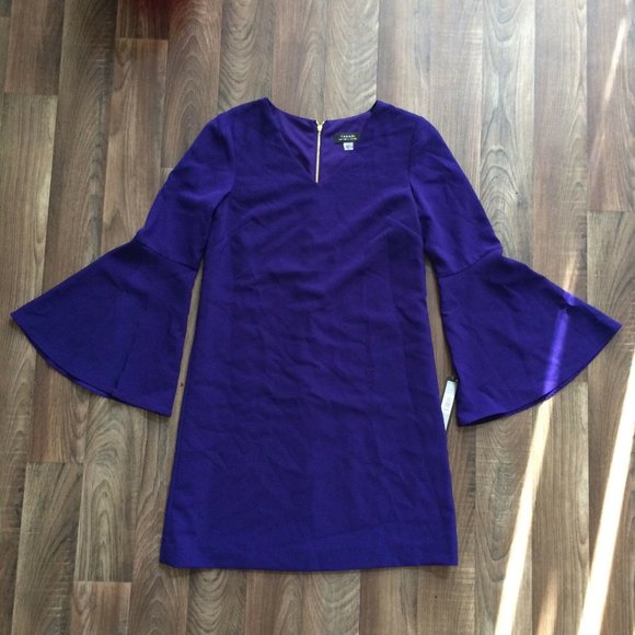 Tahari by Arthur Levine Bell Sleeve Shift V Neck - Picture 6 of 9